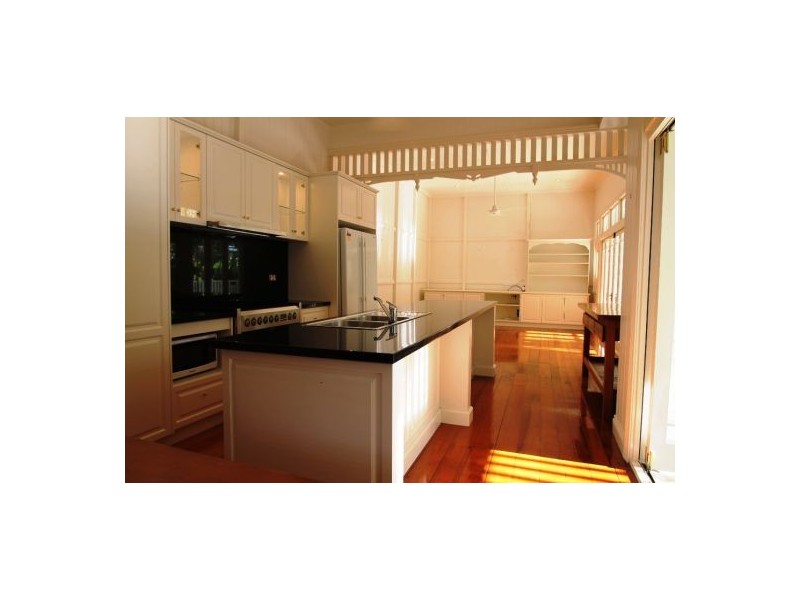 East Brisbane QLD 4169