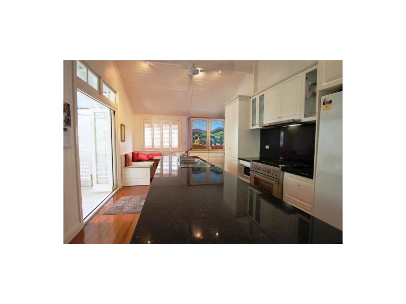 East Brisbane QLD 4169