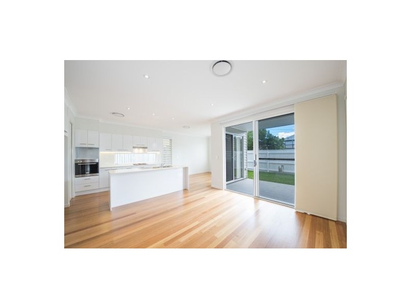 .29 Neville Street, Kangaroo Point QLD 4169