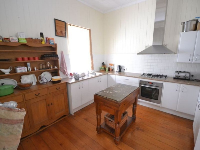 42 Heath Street, East Brisbane QLD 4169