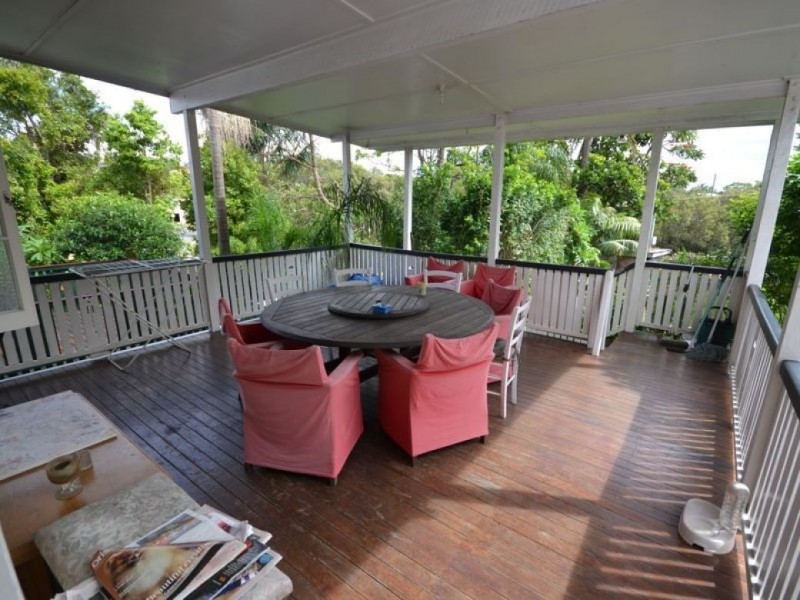 42 Heath Street, East Brisbane QLD 4169