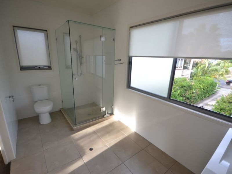 10 Latrobe Street, East Brisbane QLD 4169