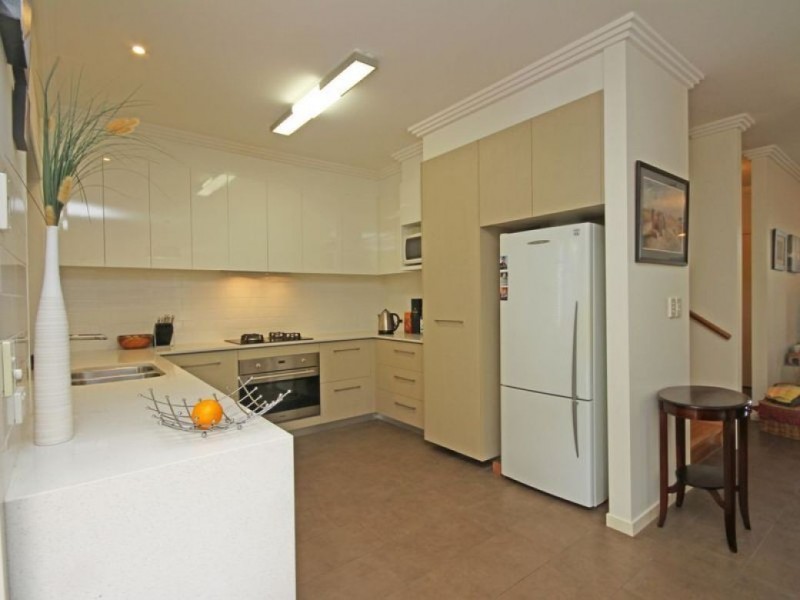 104 Birdwood Road, Carina Heights QLD 4152