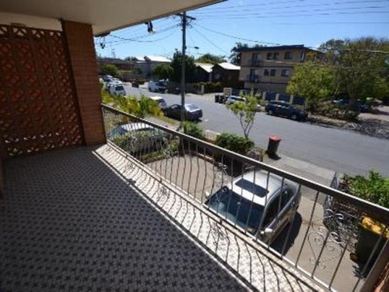 15 Carl Street, Woolloongabba QLD 4102
