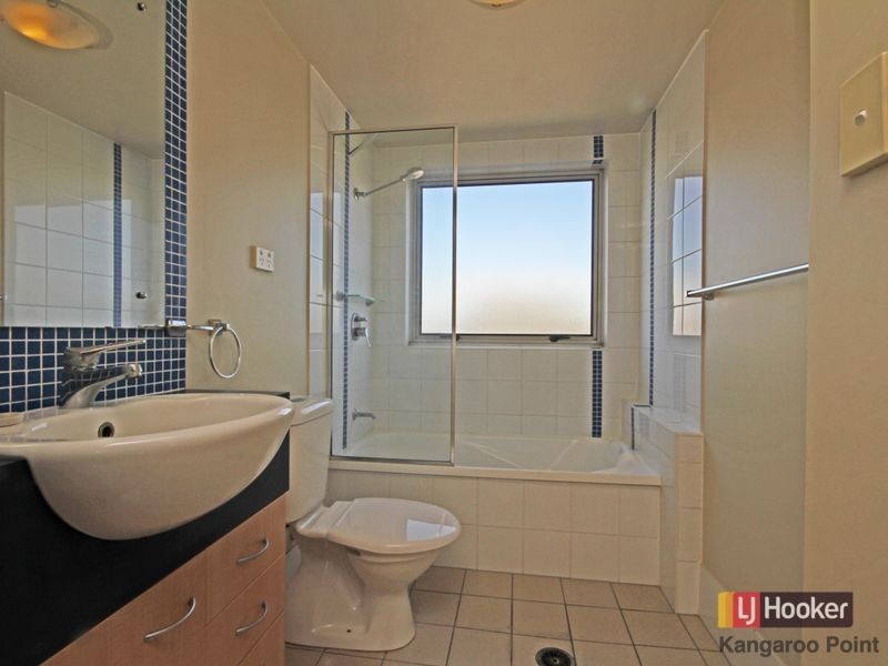 12/19 Thorn Street, Kangaroo Point QLD 4169