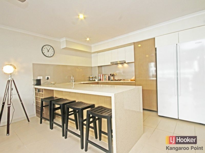 1407/67 Linton Street, Kangaroo Point QLD 4169