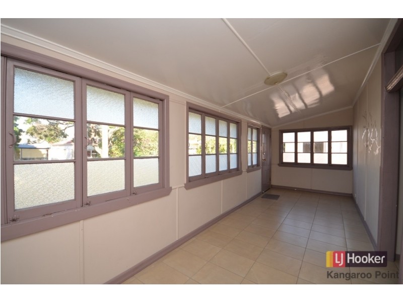 22 Latrobe Street, East Brisbane QLD 4169