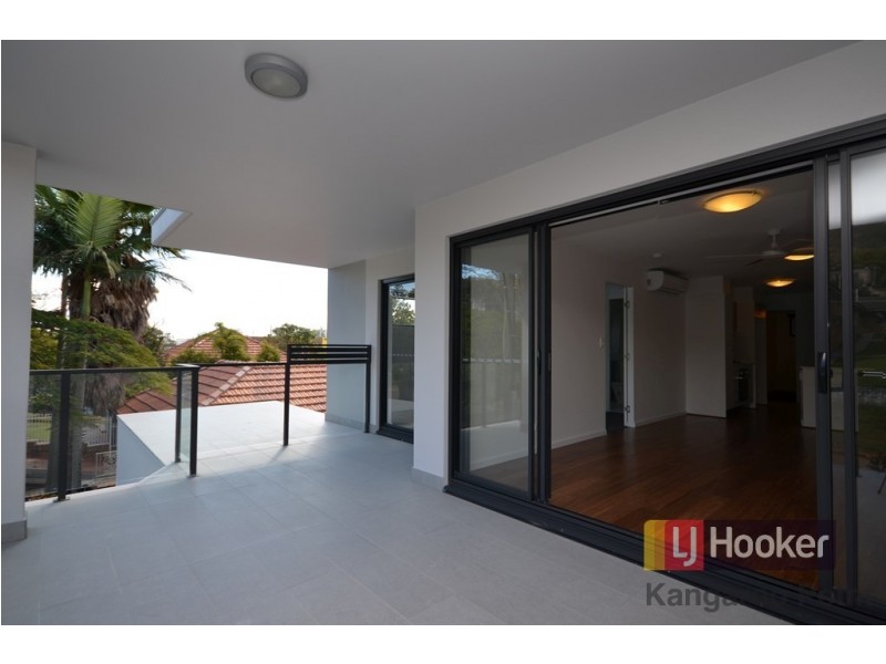 8/64  Tenby Street, Mount Gravatt QLD 4122