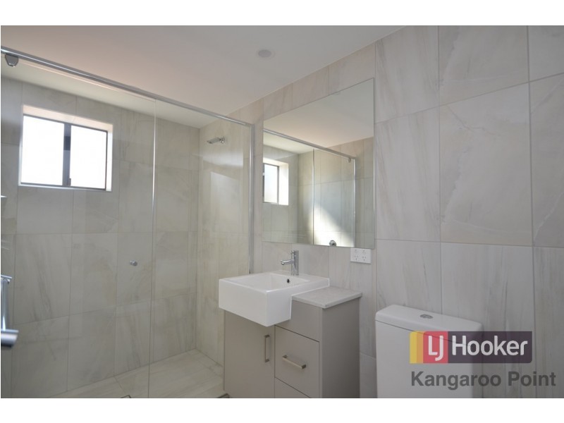 8/64  Tenby Street, Mount Gravatt QLD 4122