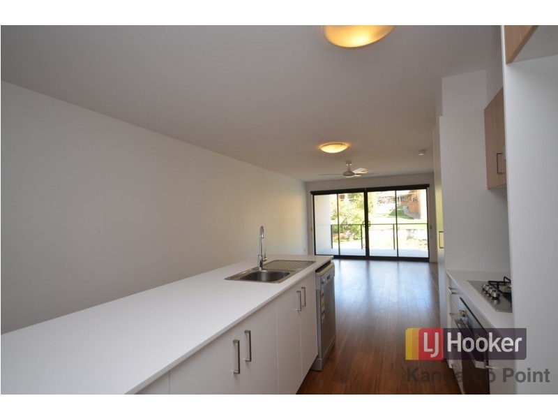 8/64  Tenby Street, Mount Gravatt QLD 4122