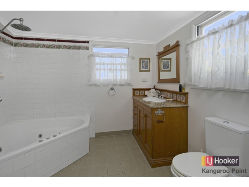 18 Blackall Terrace, East Brisbane QLD 4169