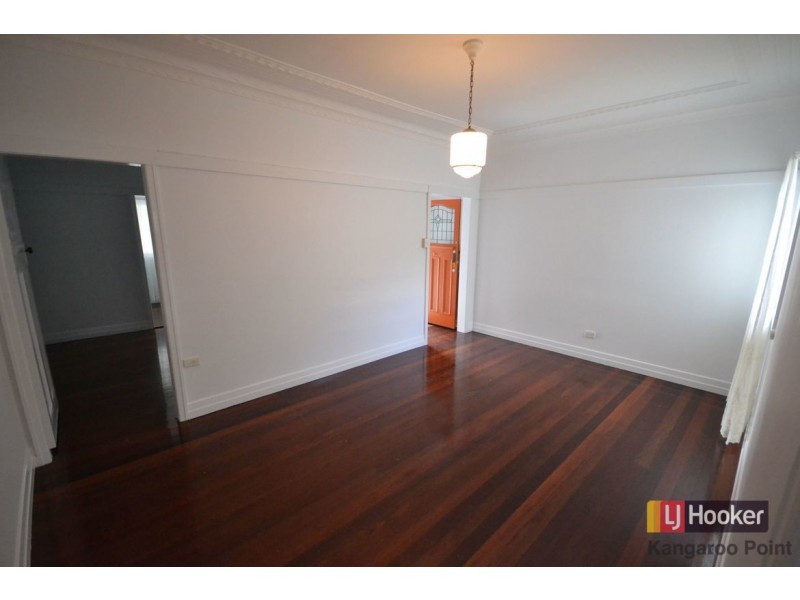 2/12 St Kilda Place, Annerley QLD 4103