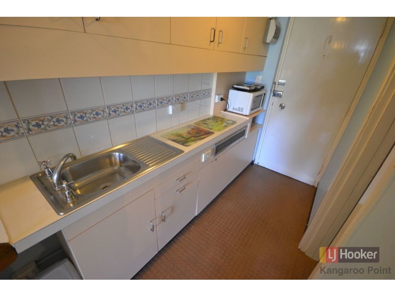 204/355 Main Street, Kangaroo Point QLD 4169