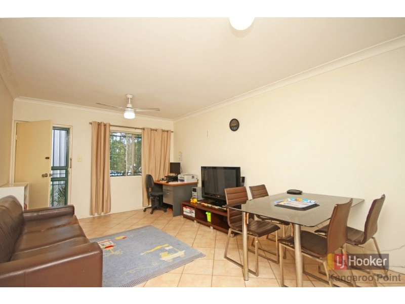 2/69 Geelong Street, East Brisbane QLD 4169