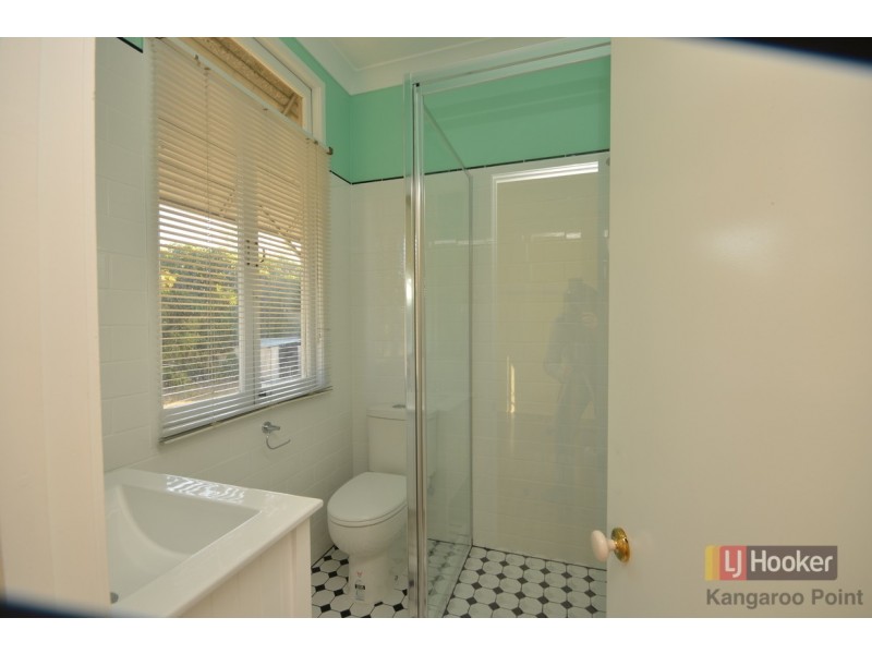 22 Geelong Street, East Brisbane QLD 4169