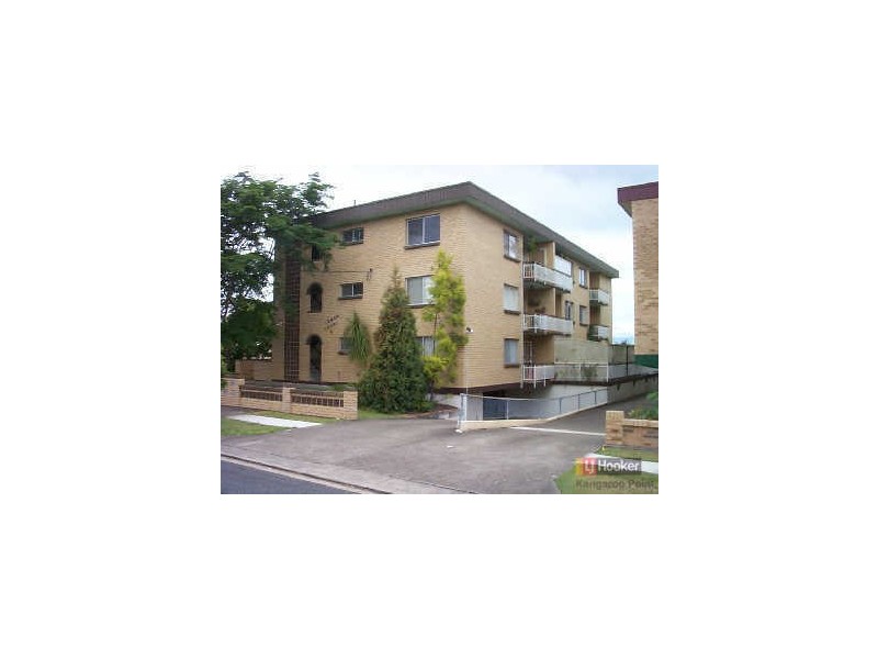 4/9 Lomond Trce, East Brisbane QLD 4169