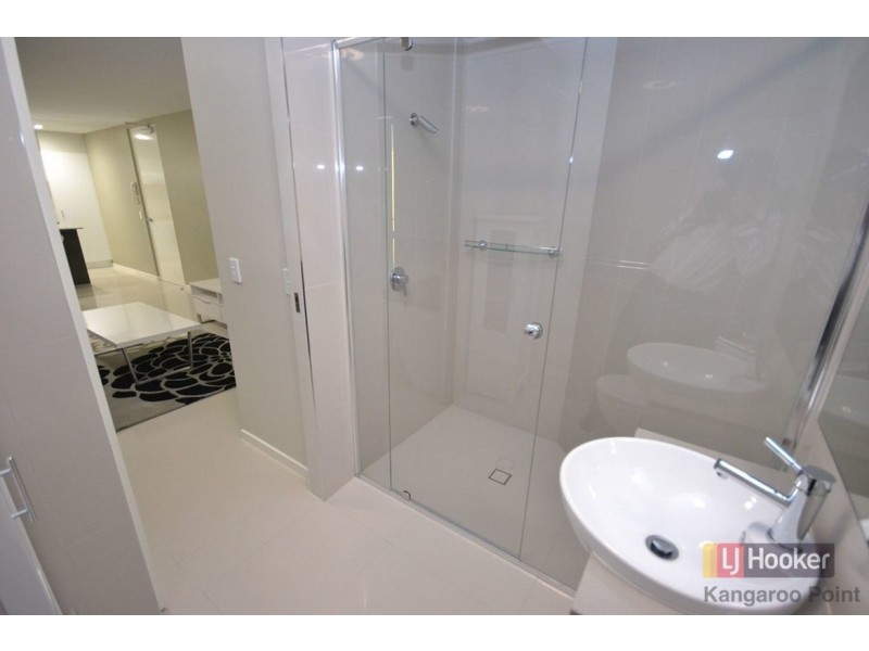 6/450 Main Street, Kangaroo Point QLD 4169