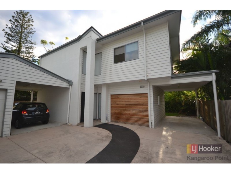 10 Latrobe Street, East Brisbane QLD 4169