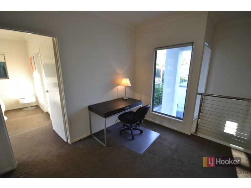 10 Latrobe Street, East Brisbane QLD 4169