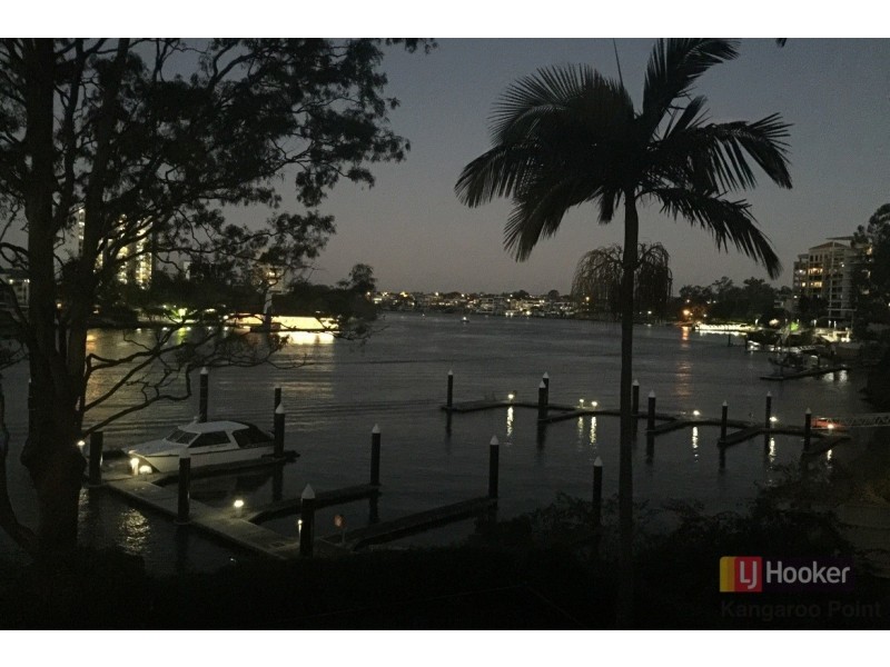 2/44 O’connell Street, Kangaroo Point QLD 4169