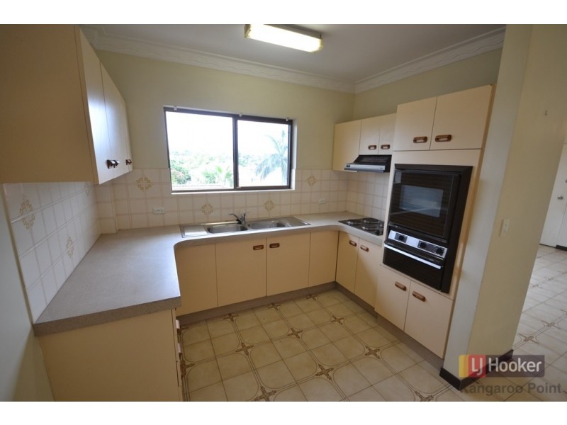 4/51 Bromley Street, Kangaroo Point QLD 4169