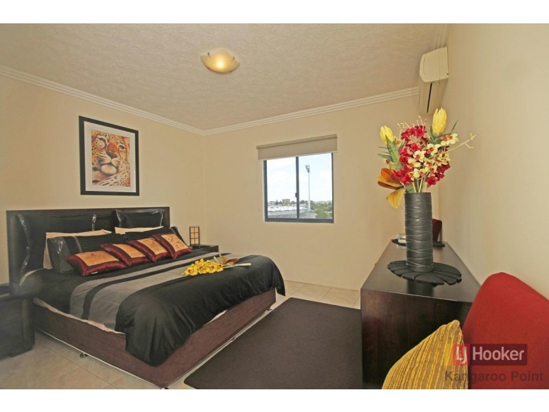 370/803 Stanley Street, Woolloongabba QLD 4102