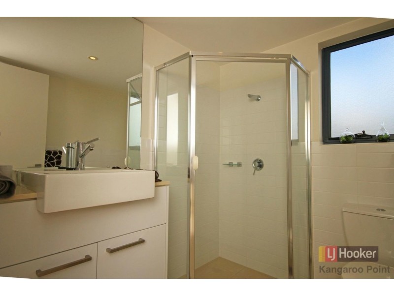 370/803 Stanley Street, Woolloongabba QLD 4102