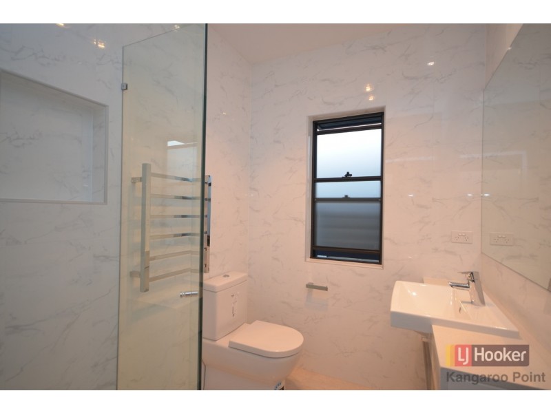 98 Bromley Street, Kangaroo Point QLD 4169