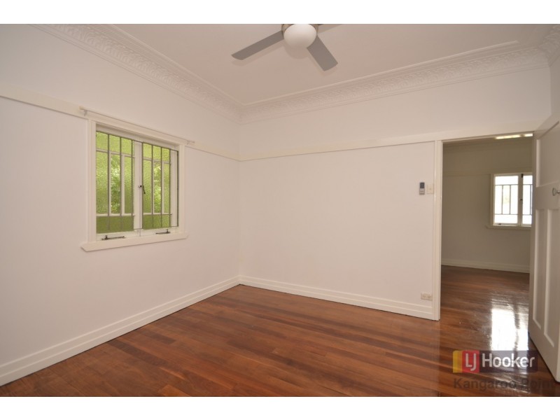 1/12 St Kilda Place, Annerley QLD 4103