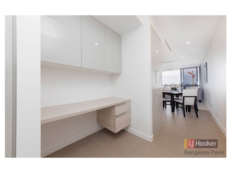 2010/55 Railway Terrace, Milton QLD 4064