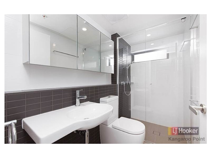 2010/55 Railway Terrace, Milton QLD 4064