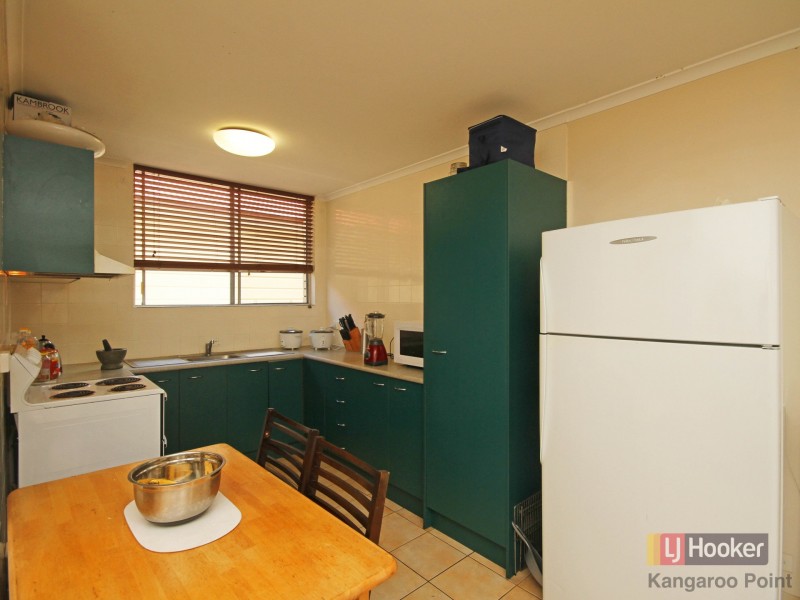 8/3 Heath Street, East Brisbane QLD 4169