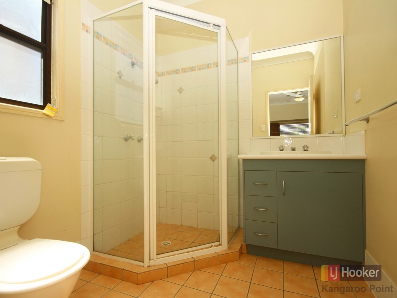 71 Burlington Street, East Brisbane QLD 4169