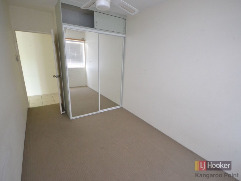 2/143 Baines Street, Kangaroo Point QLD 4169