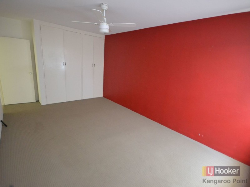 2/143 Baines Street, Kangaroo Point QLD 4169