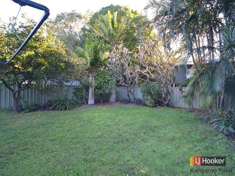 37 Didsbury Street, East Brisbane QLD 4169