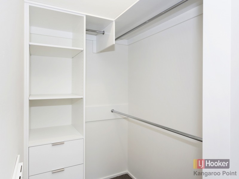 415/36 Anglesey Street, Kangaroo Point QLD 4169