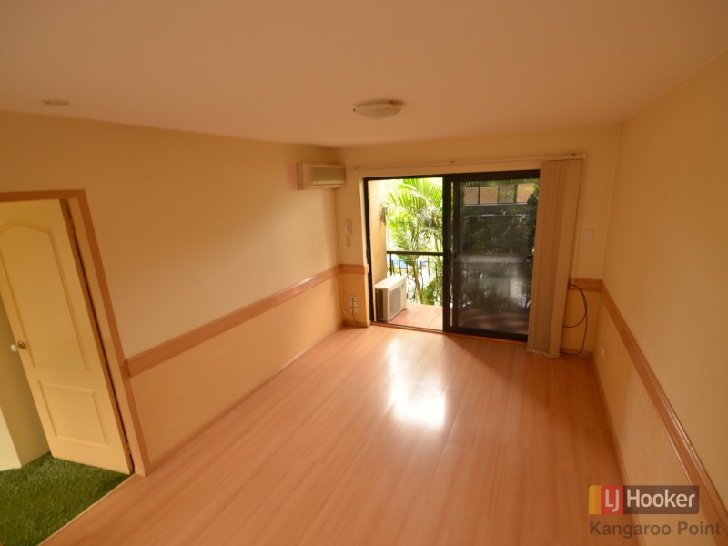 2/33 Duke Street, Kangaroo Point QLD 4169