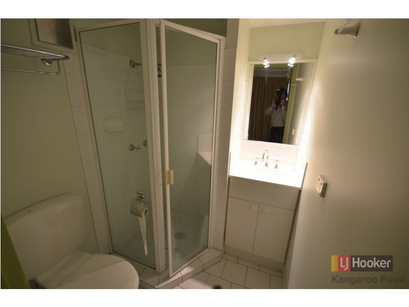 1/75 Thorn Street, Kangaroo Point QLD 4169