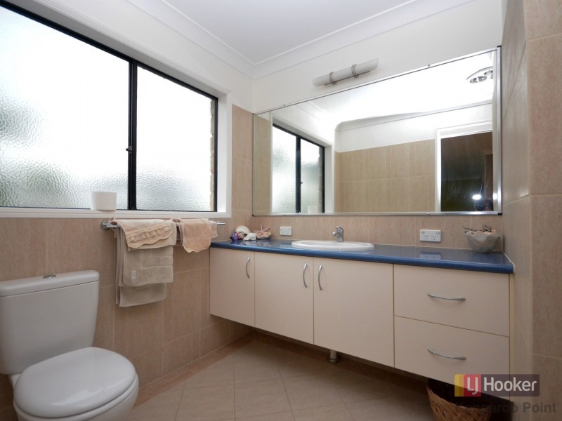 29 Esplanade Street, Yeronga QLD 4104