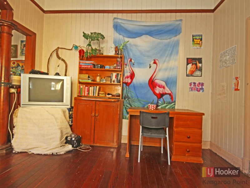 65 Heidelberg Street, East Brisbane QLD 4169