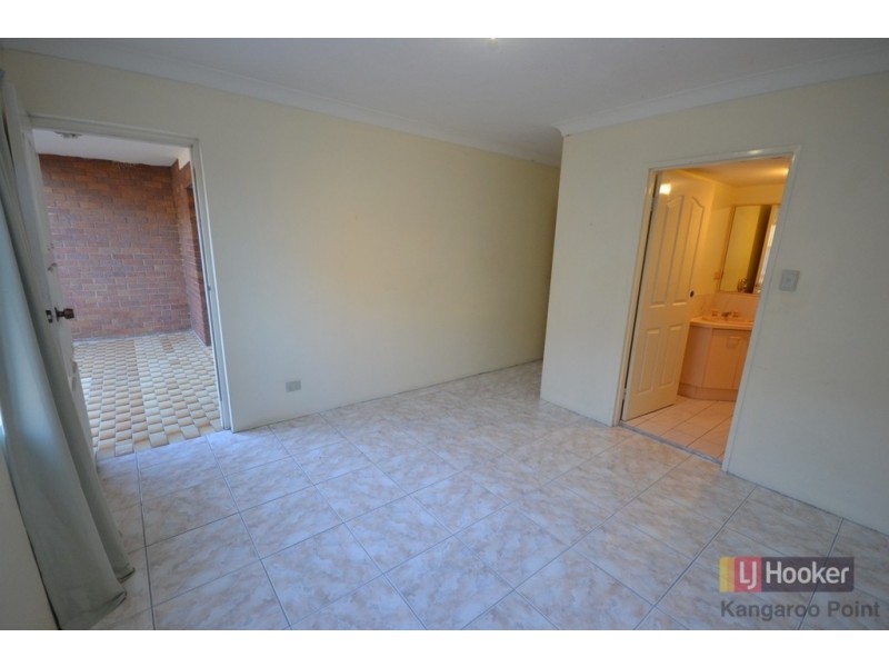 2/27 Haig Street, Coorparoo QLD 4151