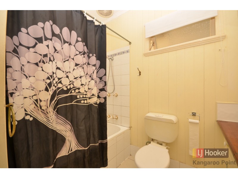 37 Gaffney Street, Carina QLD 4152