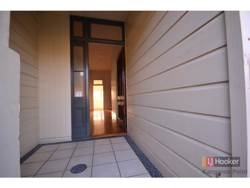 128 Lytton Road, East Brisbane QLD 4169