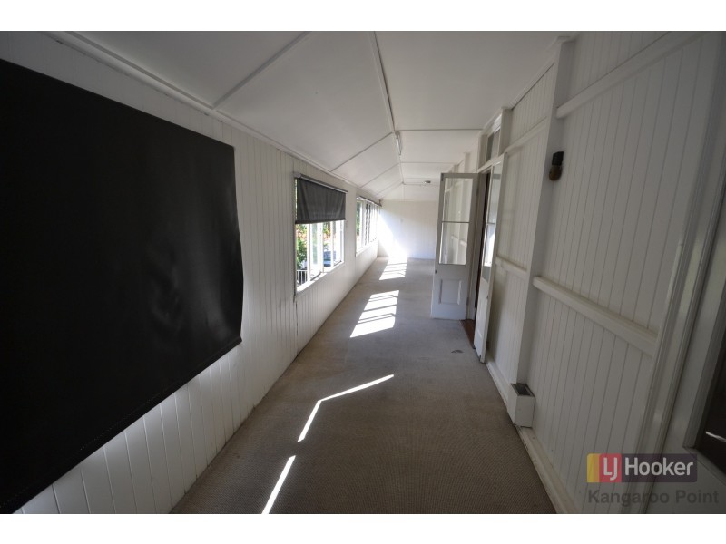 128 Lytton Road, East Brisbane QLD 4169