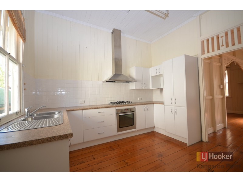 42 Heath Street, East Brisbane QLD 4169