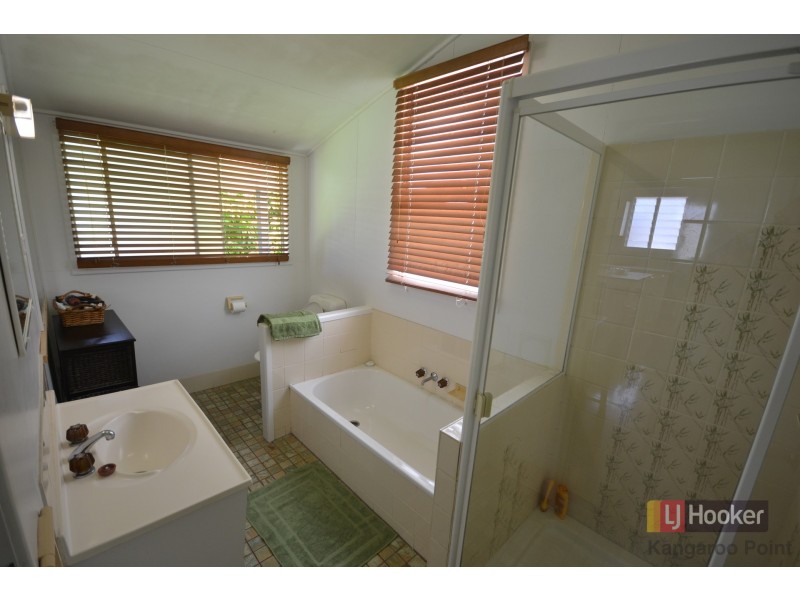 49 Burlington Street, East Brisbane QLD 4169