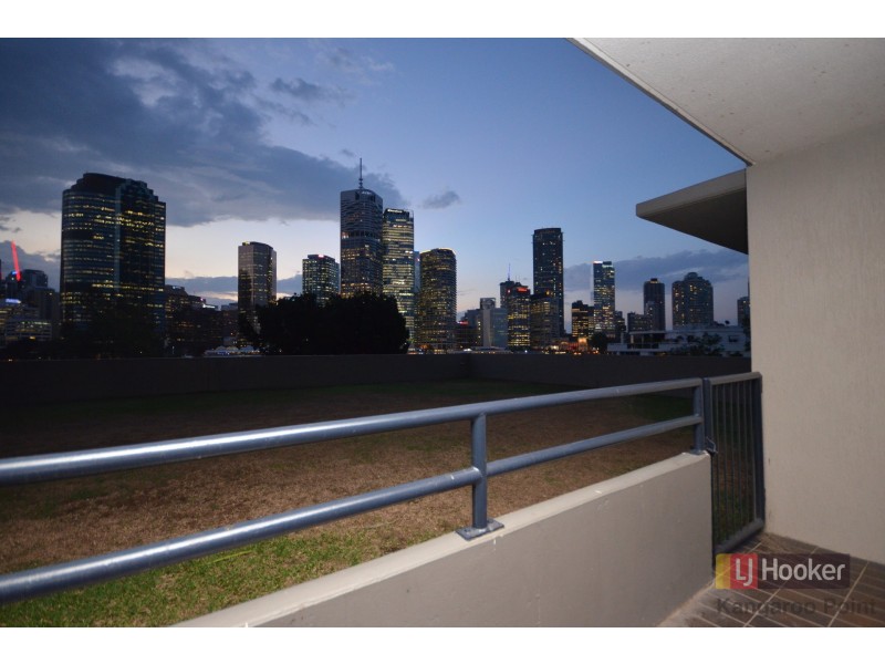 3/245 Main Street, Kangaroo Point QLD 4169