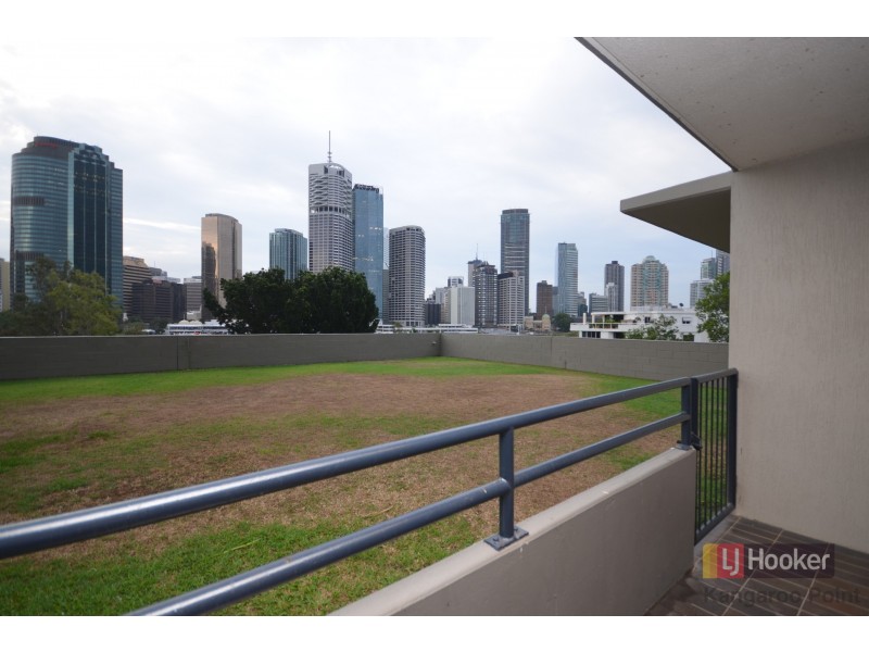 3/245 Main Street, Kangaroo Point QLD 4169