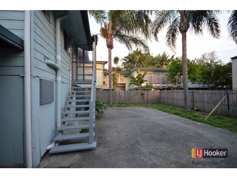 45 Deshon Street, Woolloongabba QLD 4102